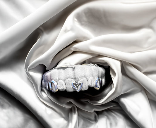 NEBULOSA (SILVER GRILLZ)