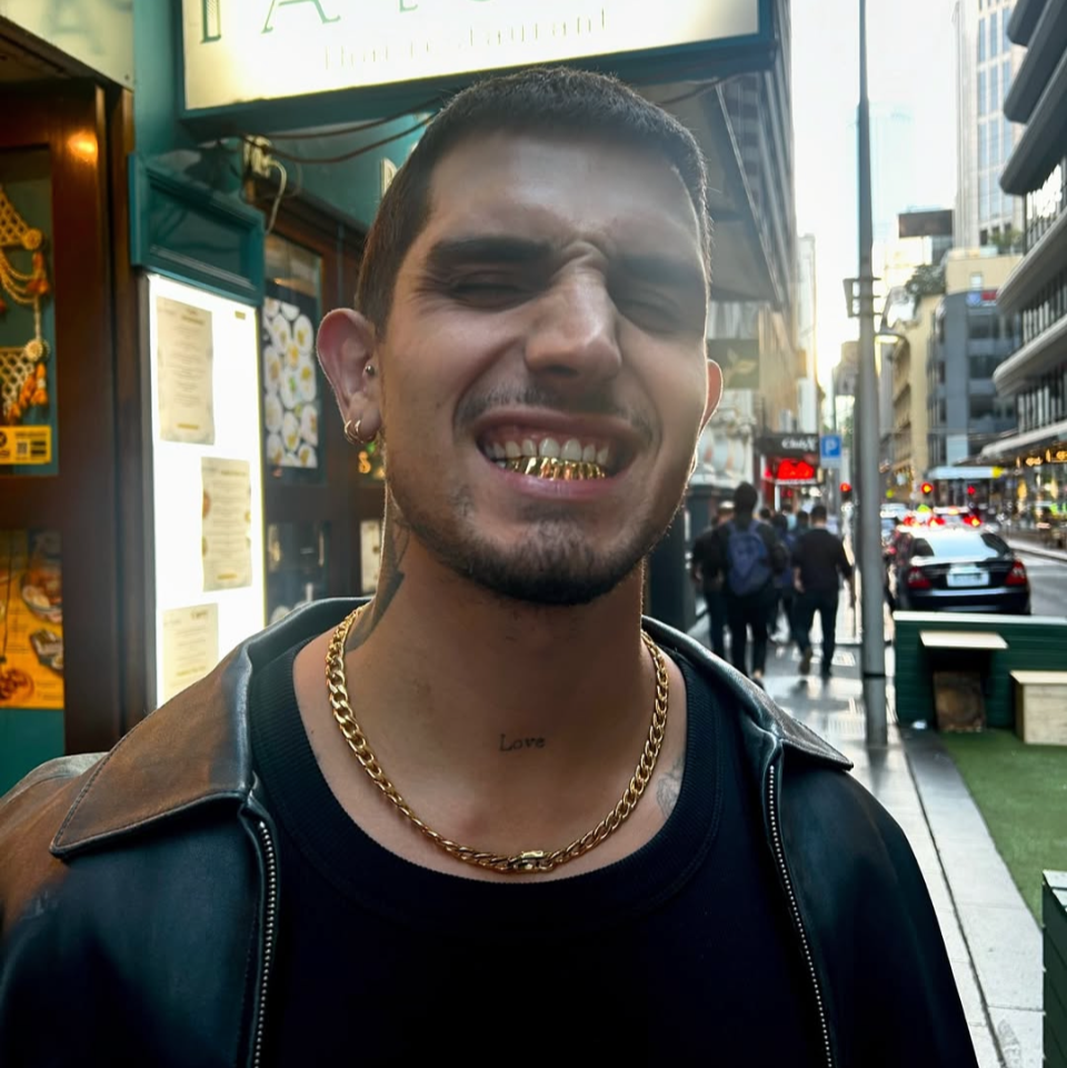 NEXIUM (8 PC GOLD GRILLZ)