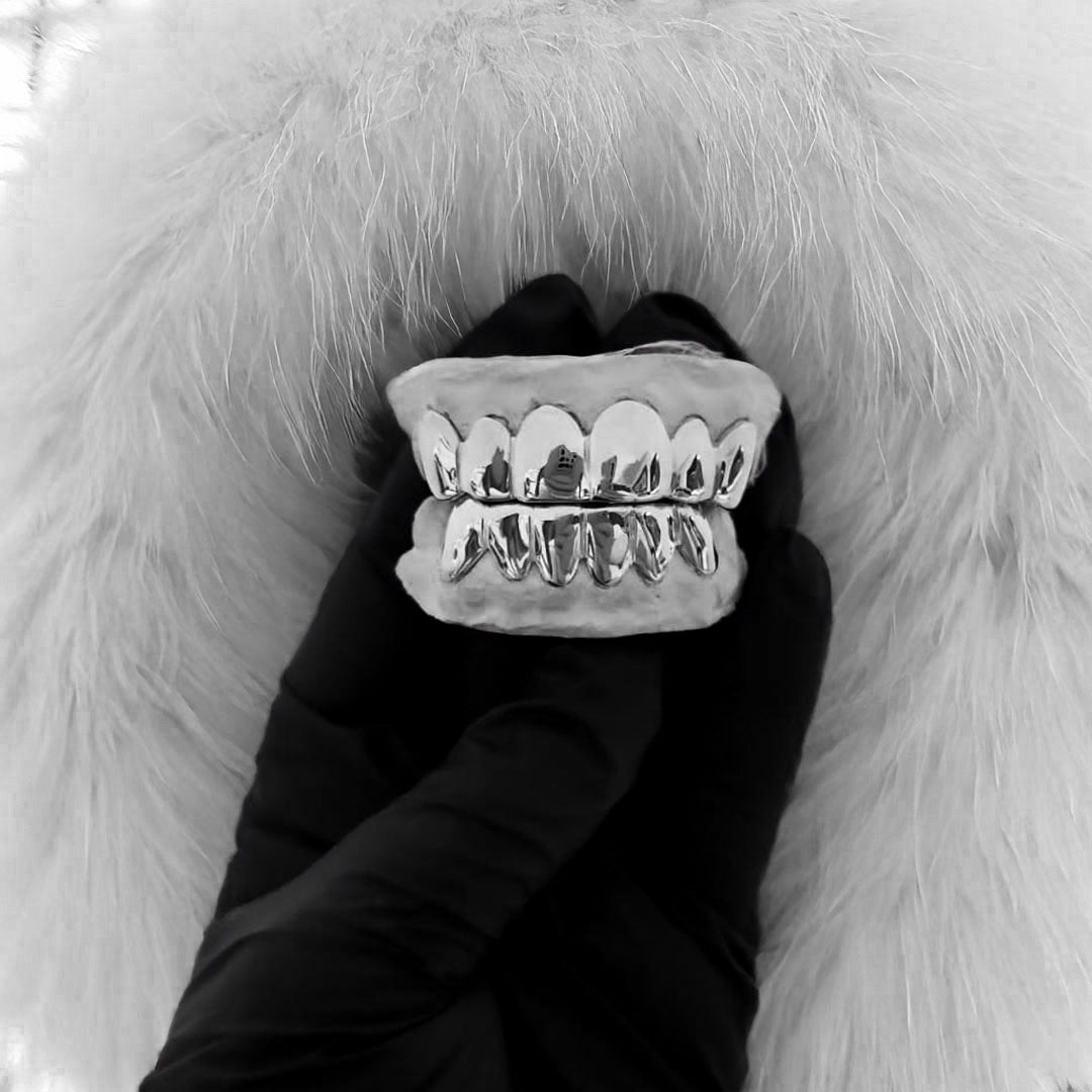 GENESIS (SILVER GRILLZ)