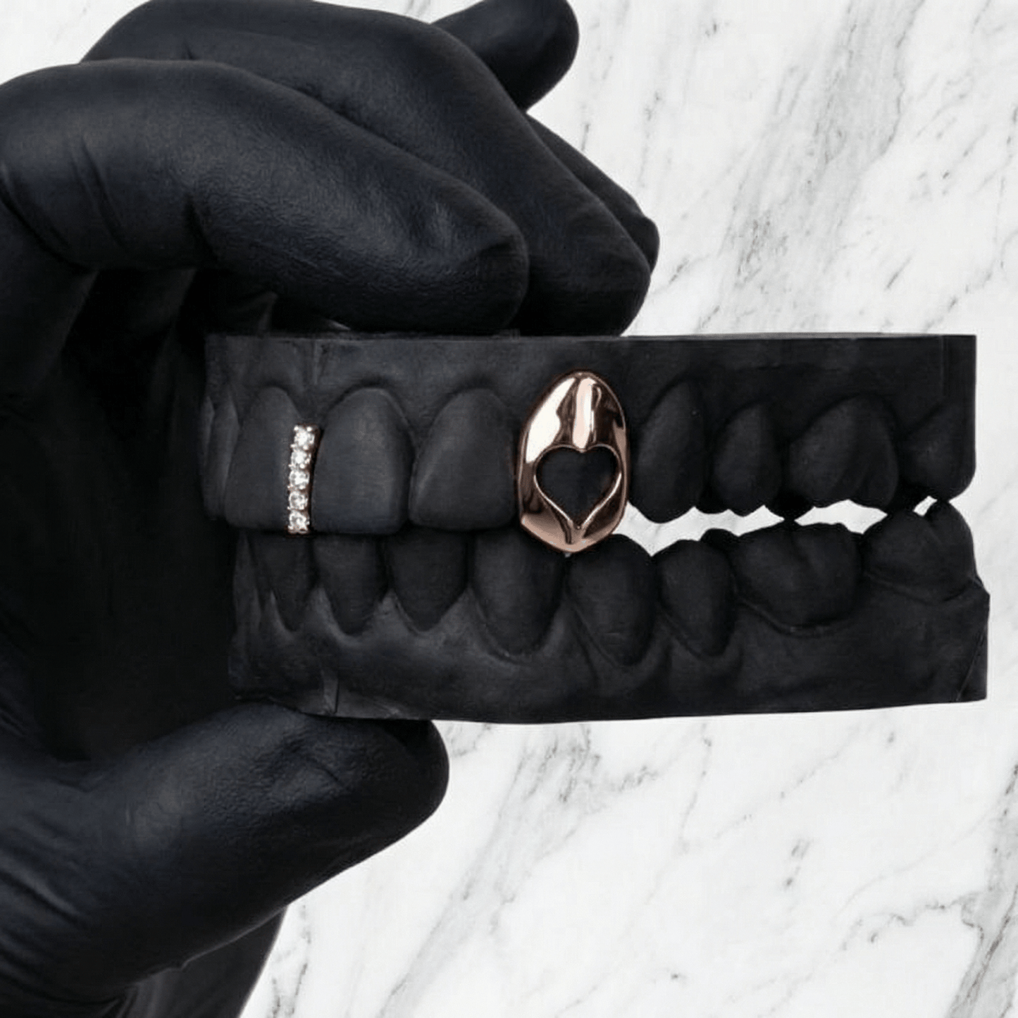 AMOUR (GOLD PLATED HEART GAP GRILLZ) - Rose - HC Grillz