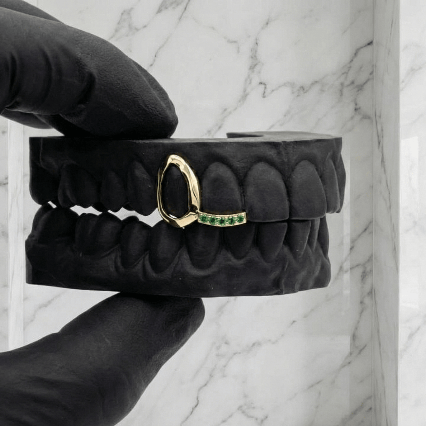 ARC 02 (GOLD GRILLZ) - 10k - HC Grillz