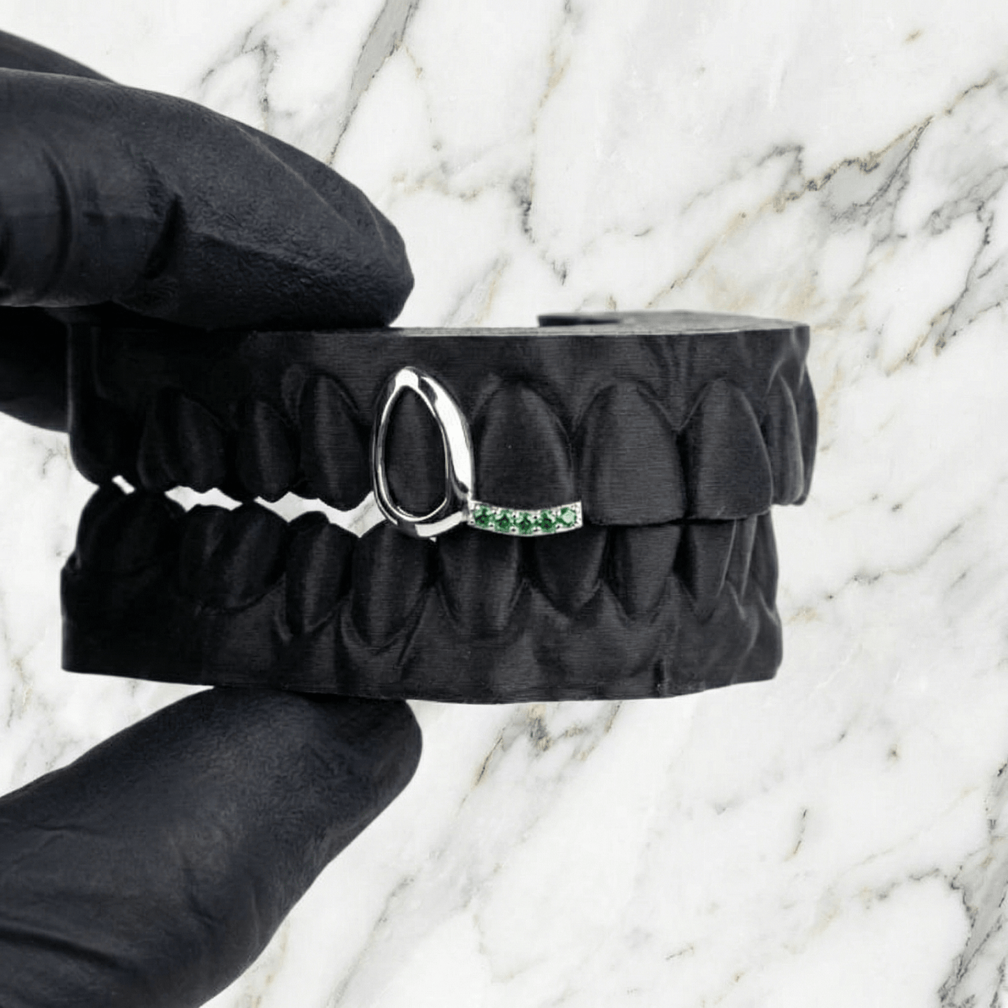 ARC 02 (GOLD GRILLZ) - 10k - HC Grillz