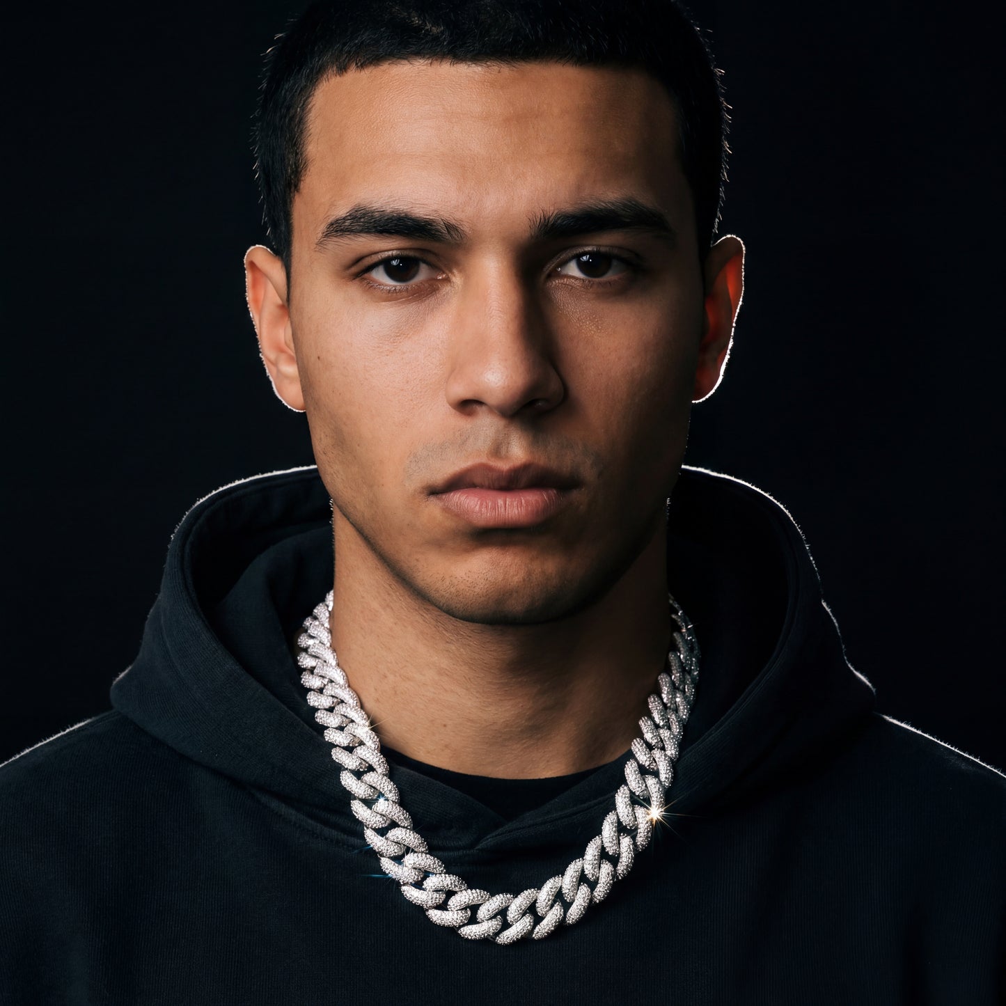 VYRALIS (ICED CUBAN NECKLACE)