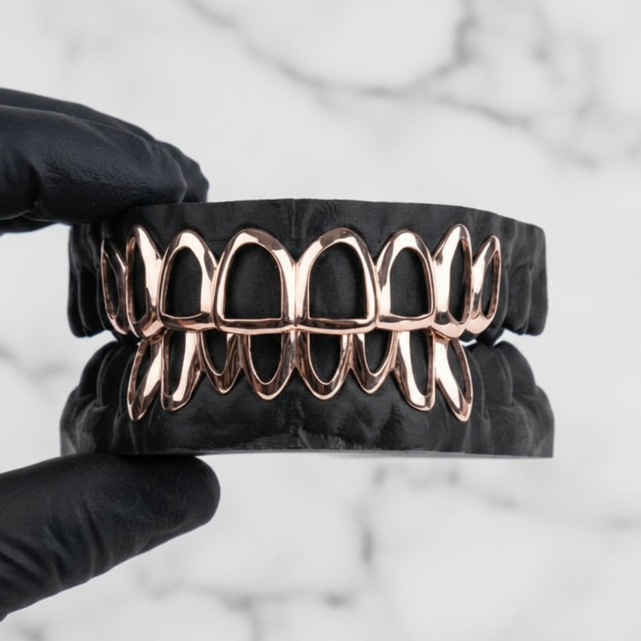 VYRA (16 PC SILVER GRILLZ)