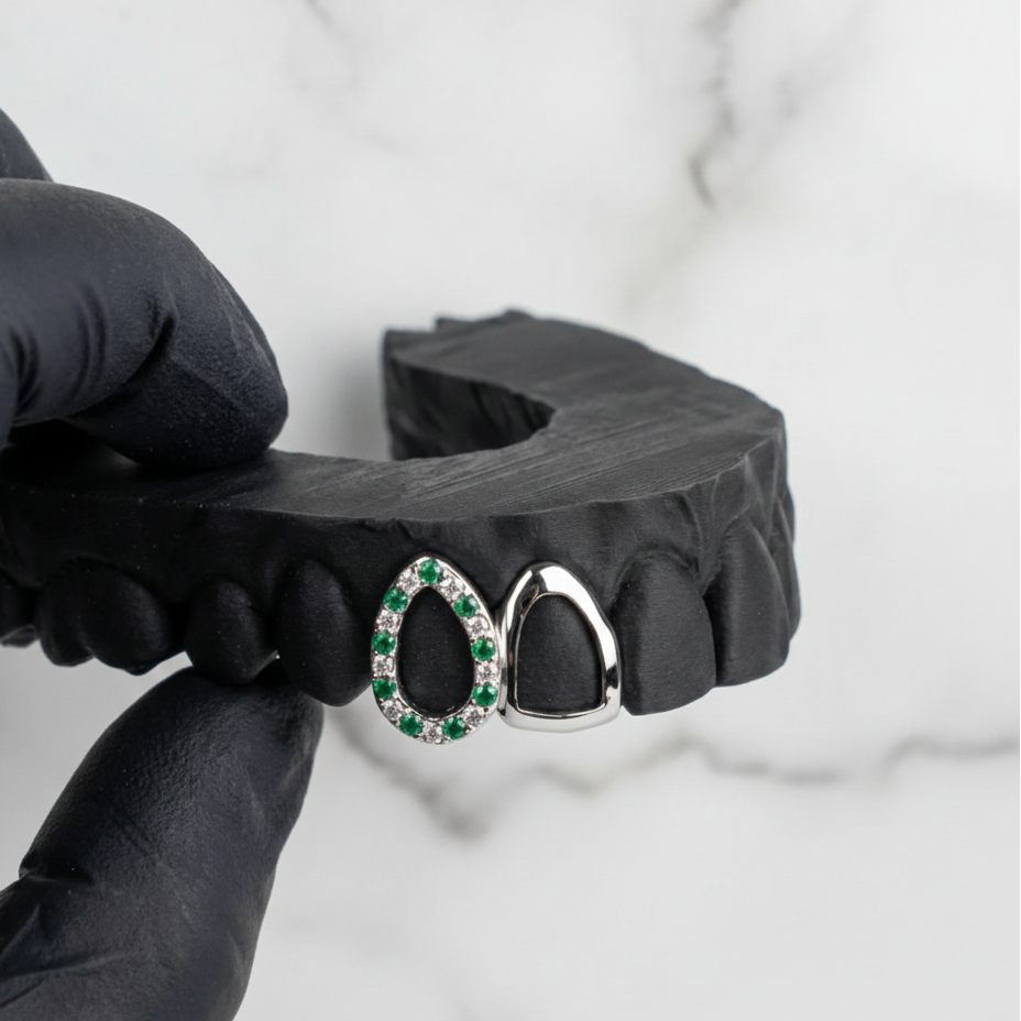 TESSER (GOLD GRILLZ)