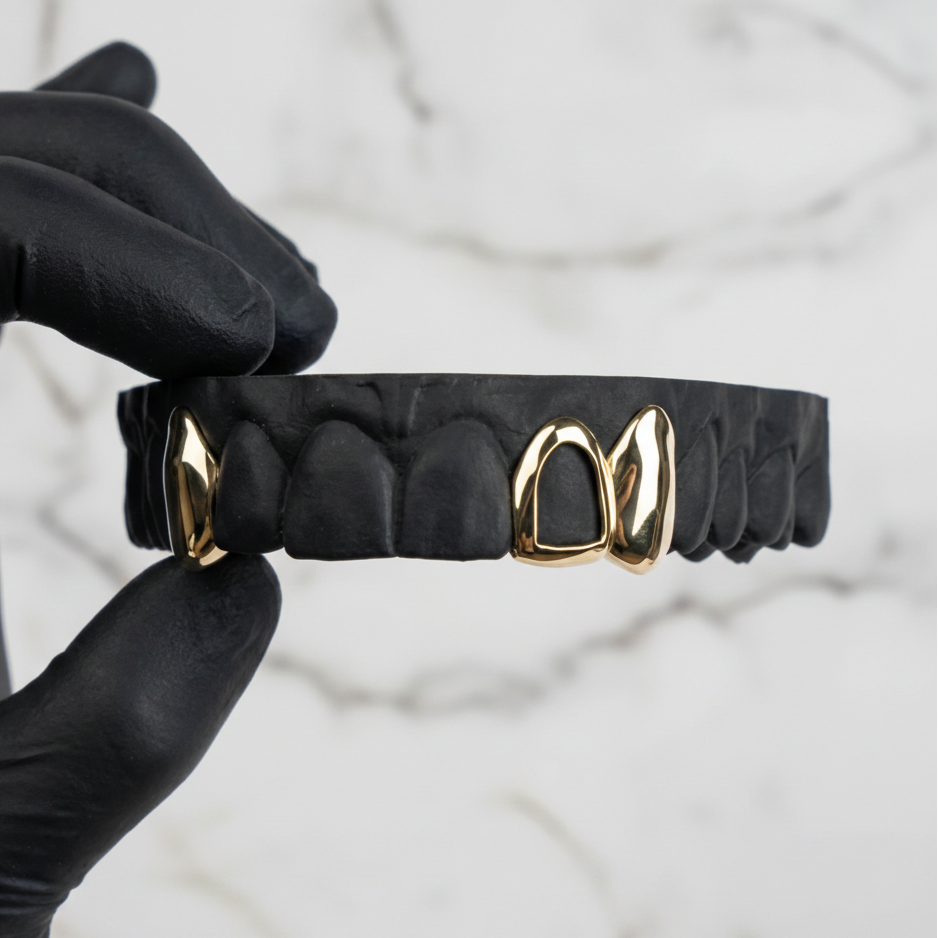 LUXURA (SILVER GRILLZ)