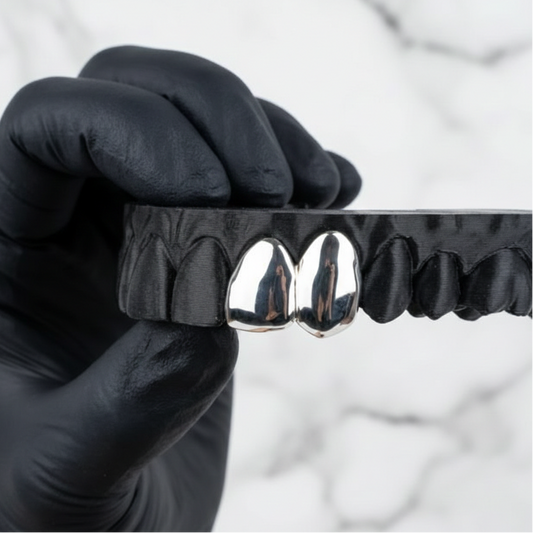 NOVA (SILVER GRILLZ)