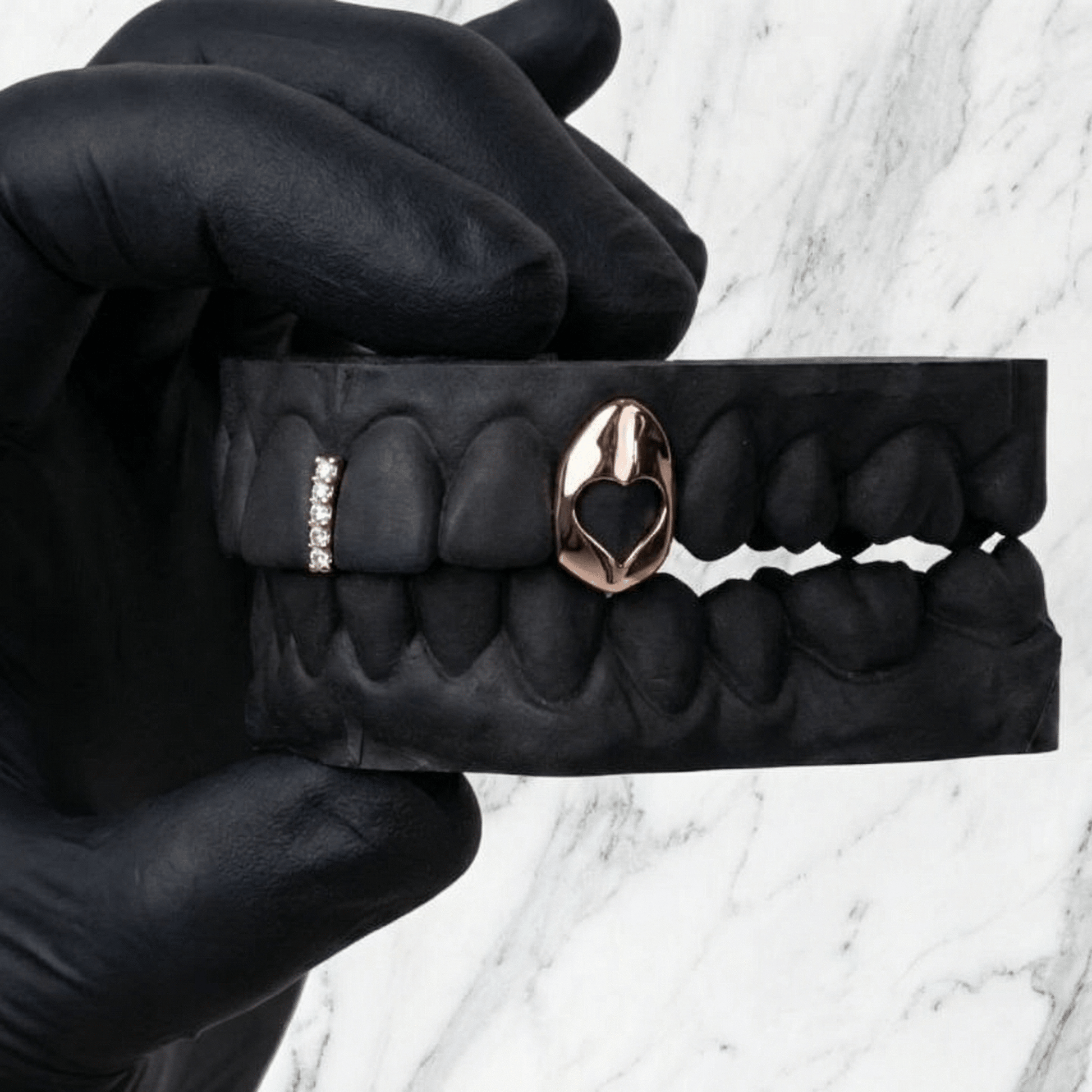 AMOUR (GOLD PLATED HEART GAP GRILLZ) - Rose - HC Grillz