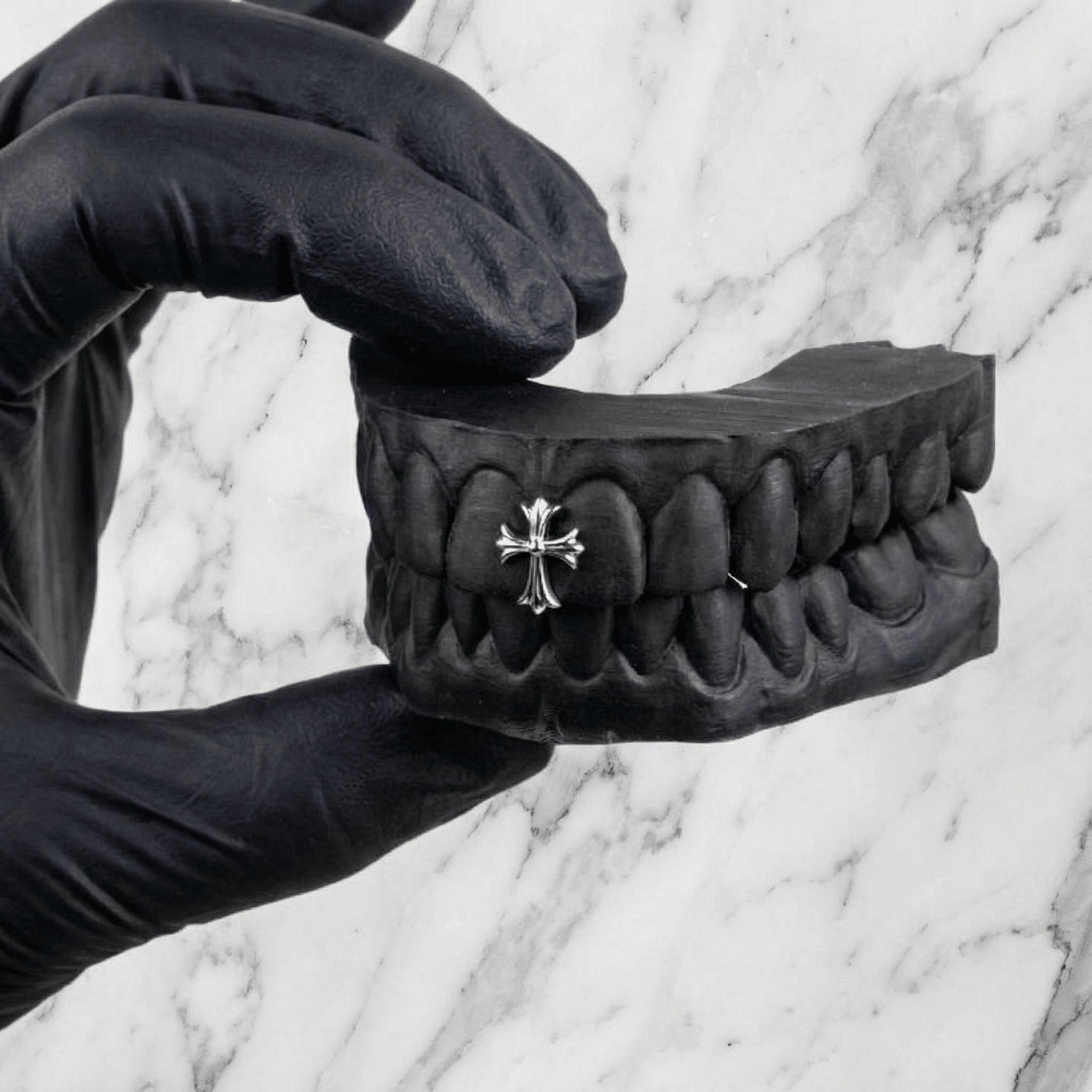 APOSTLE (GOLD CHROME HEARTS GAP GRILLZ) - 10k gold - HC Grillz