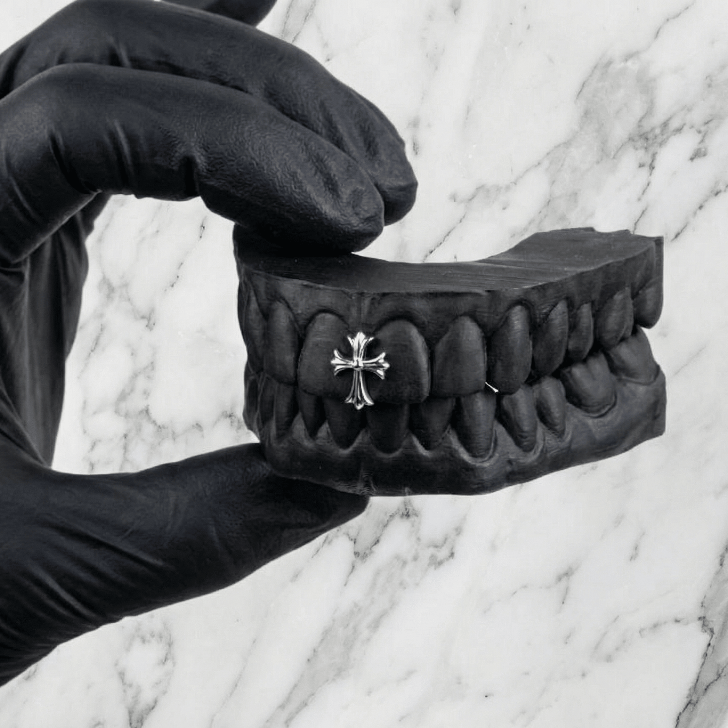 APOSTLE (GOLD CHROME HEARTS GAP GRILLZ) - 10k gold - HC Grillz