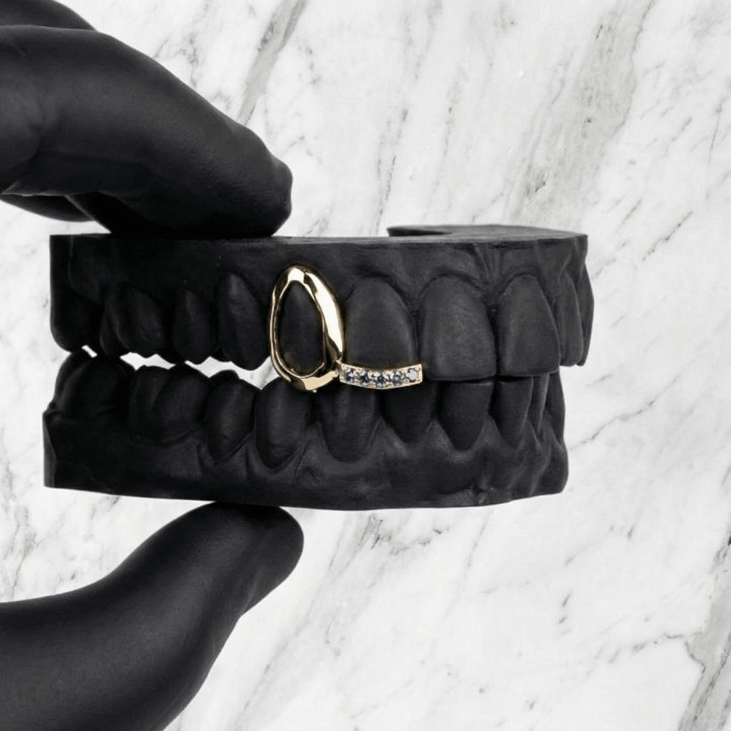 ARC 02 (GOLD GRILLZ) - 10k - HC Grillz