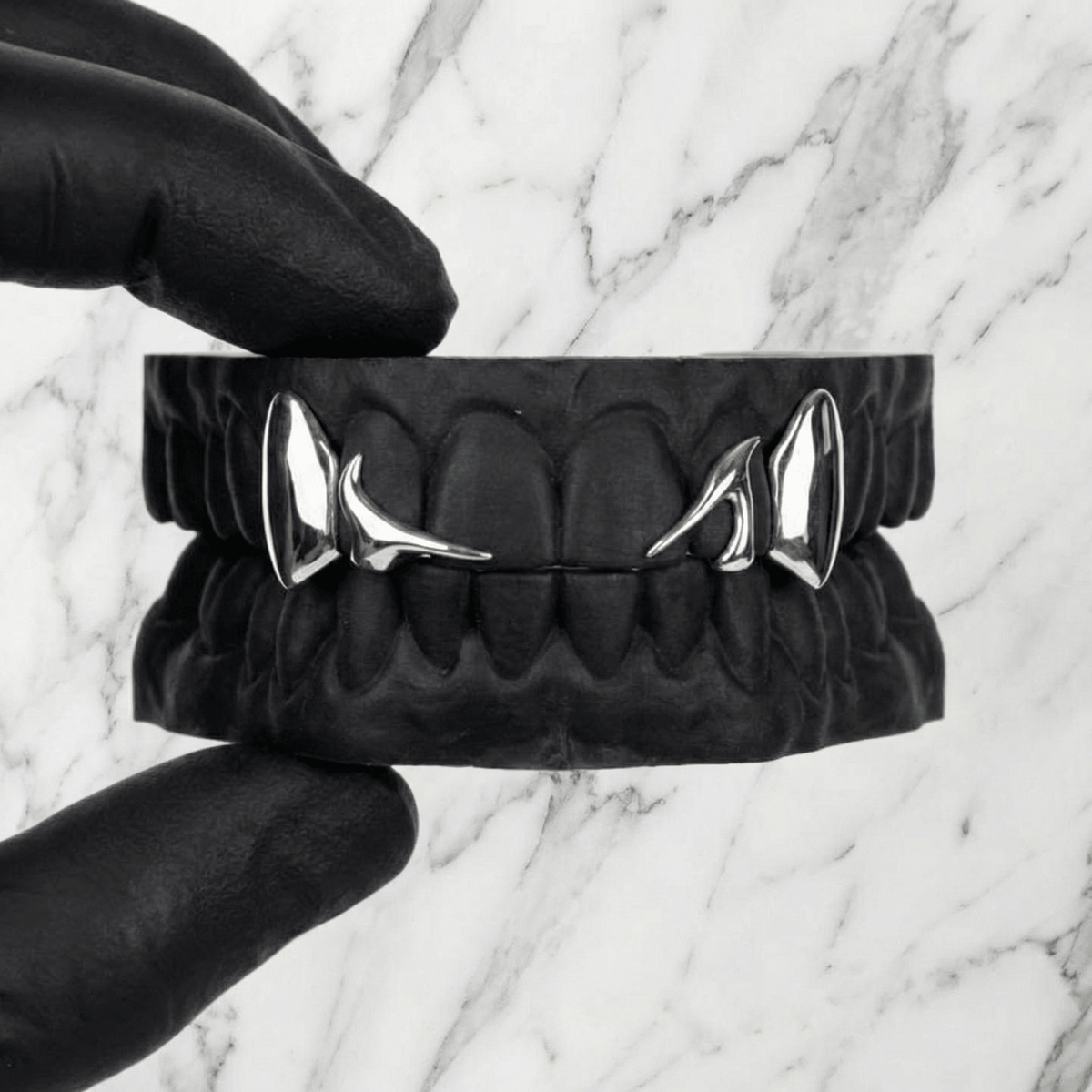 ENTITY (GOLD GRILLZ) - White - HC Grillz