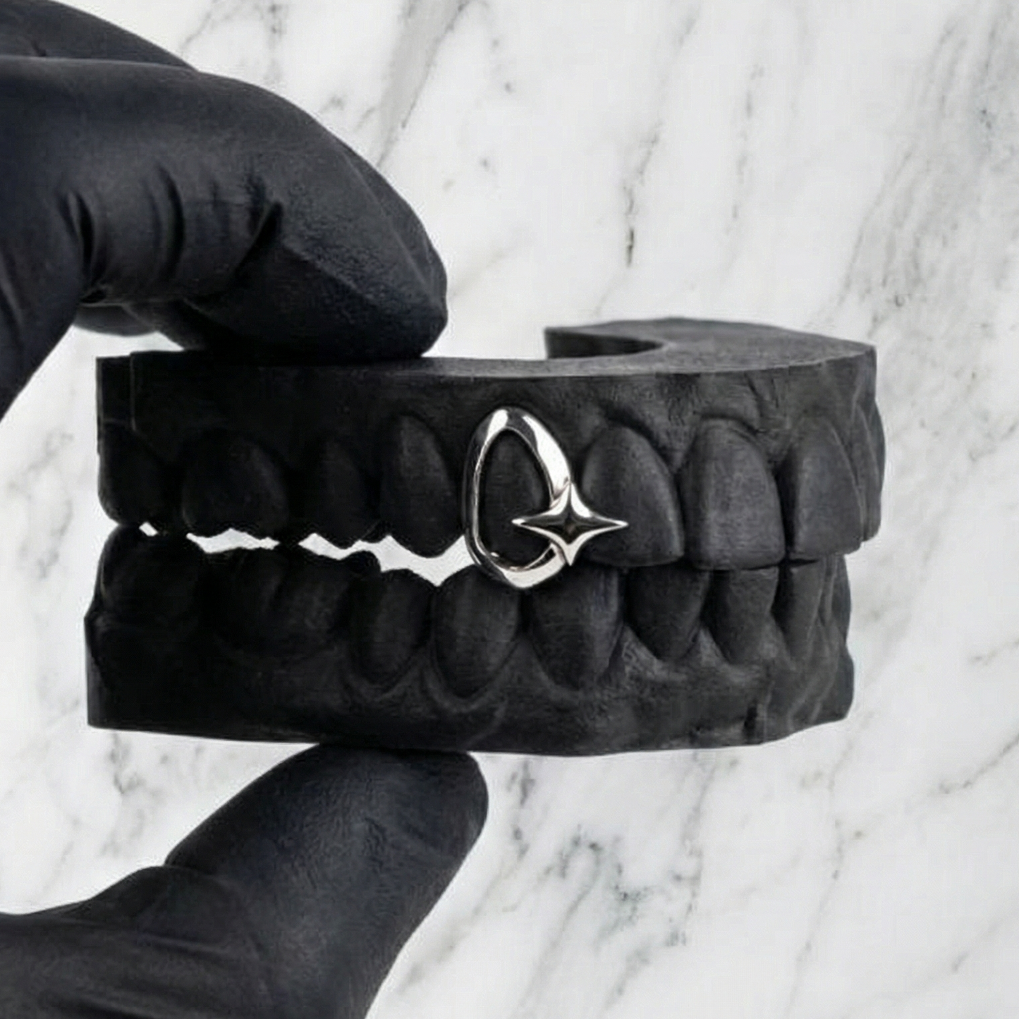 STELLAR (SILVER STAR GRILLZ)