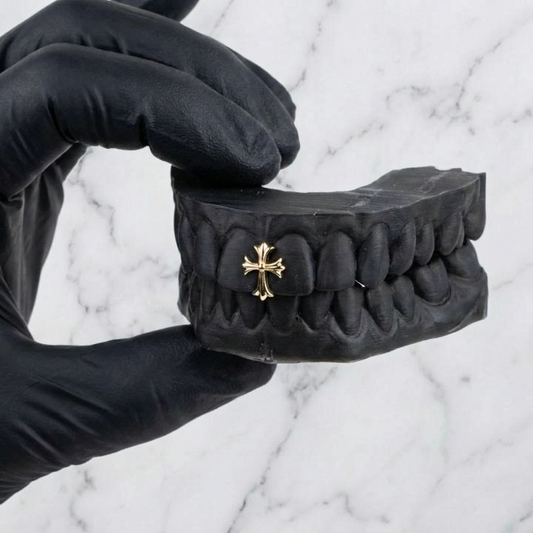 APOSTLE (GOLD CHROME HEARTS GAP GRILLZ)
