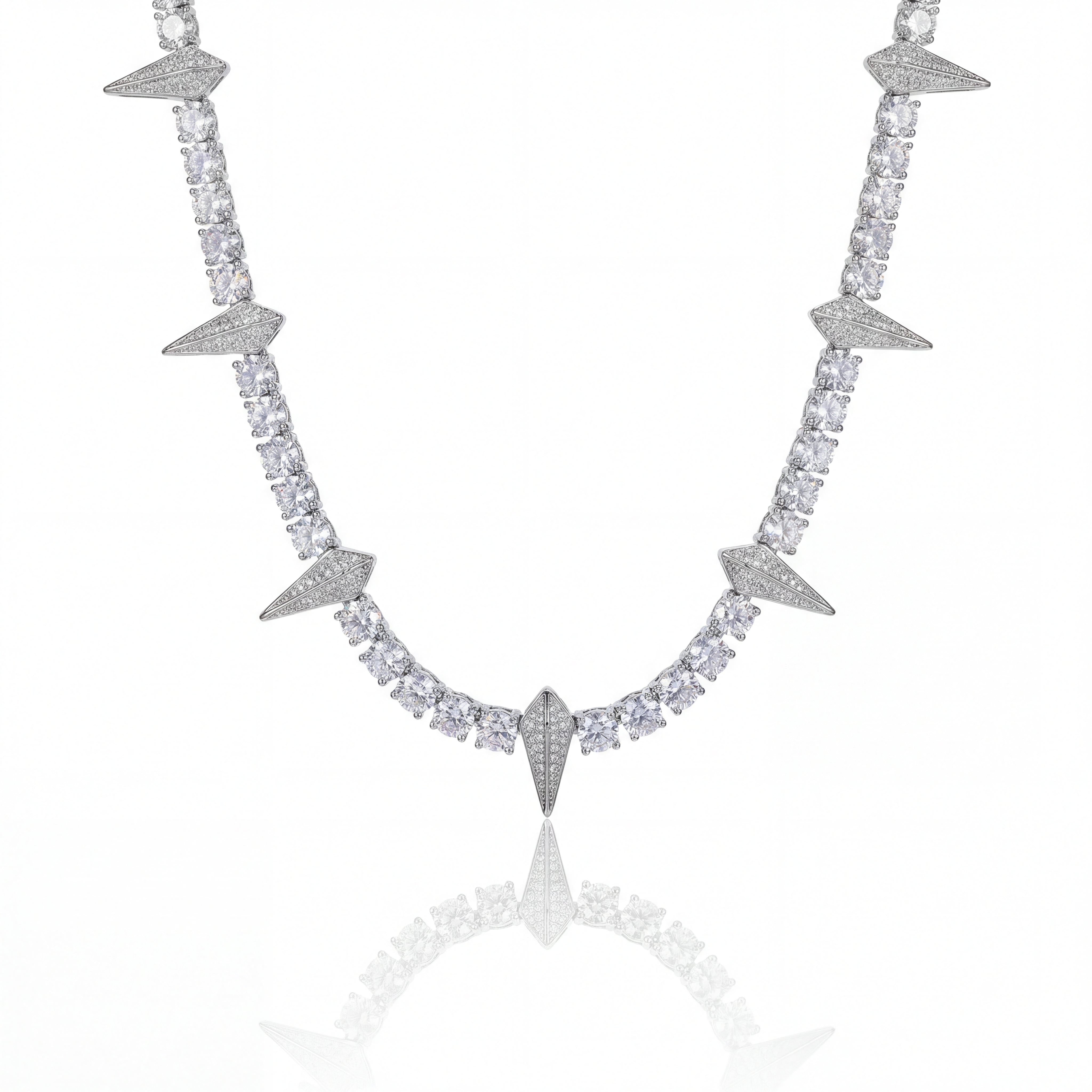 KAIROS (ICED SPIKE NECKLACE)