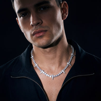 KAIROS (ICED SPIKE NECKLACE)