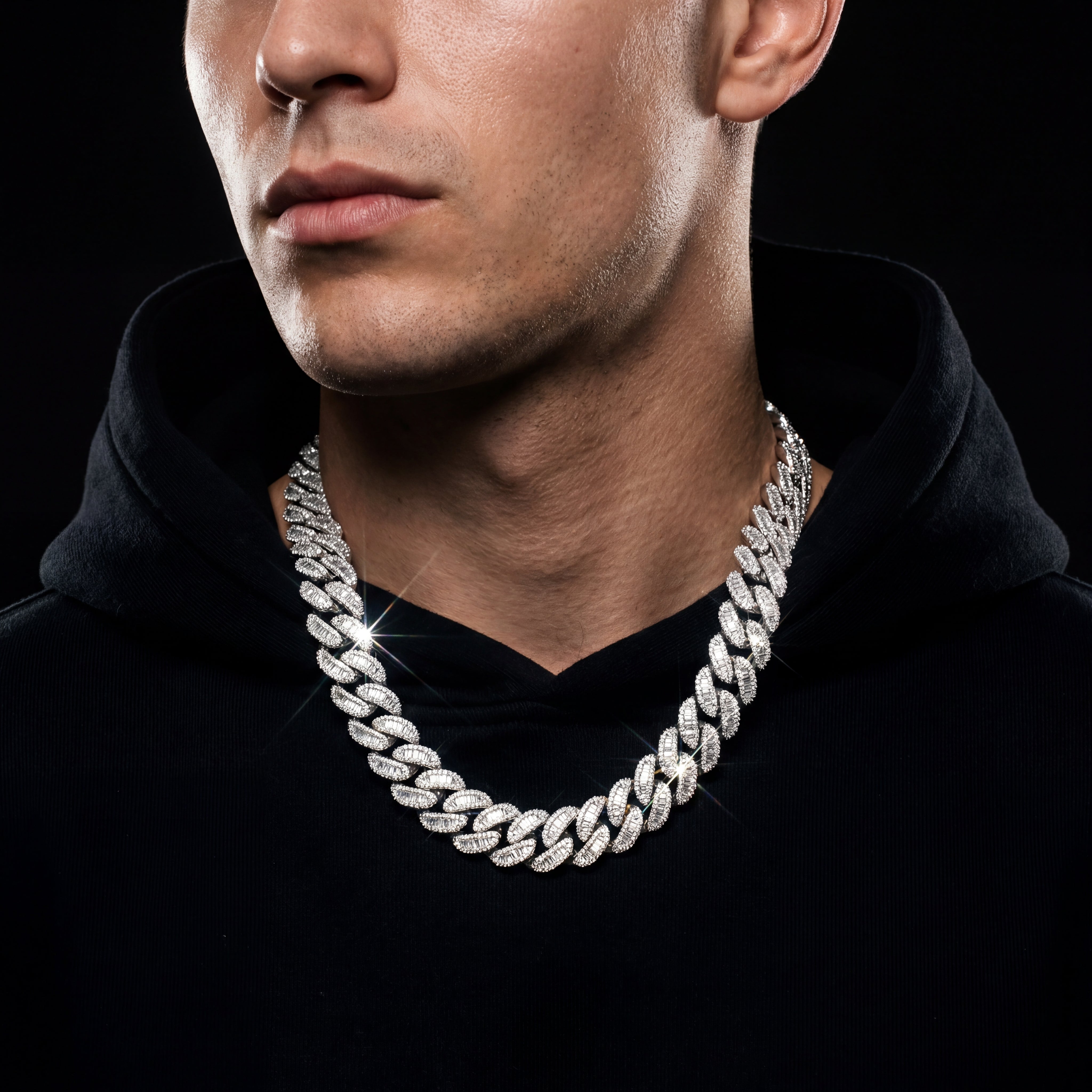 ARCUS 07 (ICED CUBAN NECKLACE)