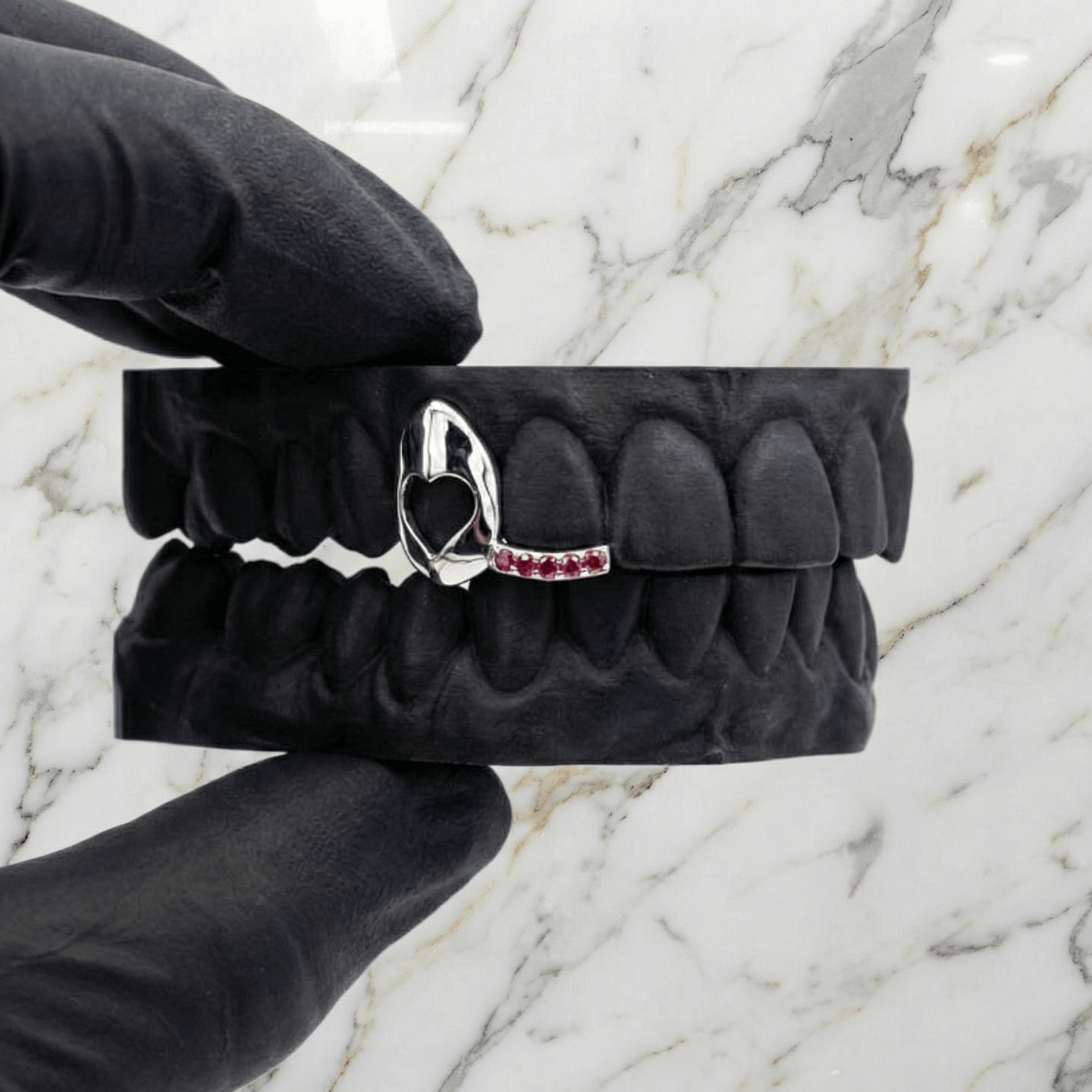 MIRAGE (GOLD PLATED HEART GRILLZ) - White - HC Grillz