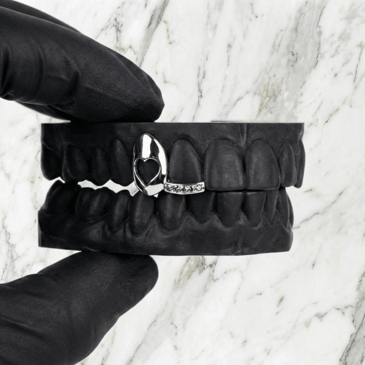 MIRAGE (GOLD PLATED HEART GRILLZ) - White - HC Grillz